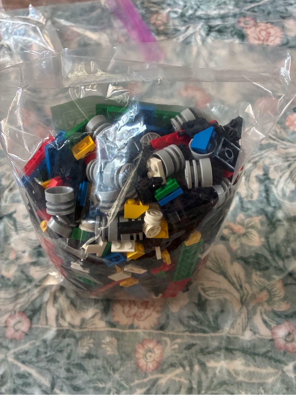 500-Piece Building Bricks Value Pack - Multicolor - Picture 3 of 6